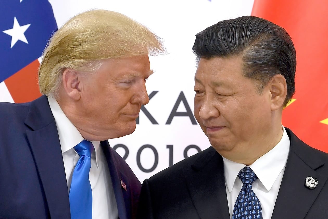 Трамп отказался встречаться с Си и пообещал ввести санкции против Китая после введения КНР ограничений на экспорт редкоземельных металлов
